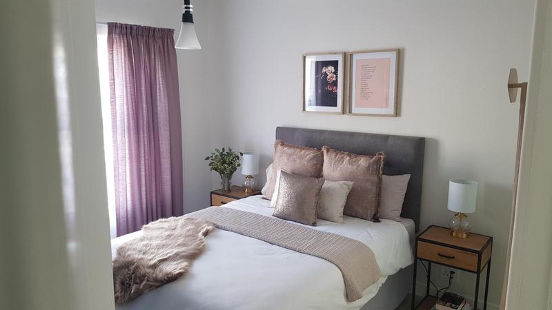 To Let 1 Bedroom Property for Rent in The Huntsman Western Cape